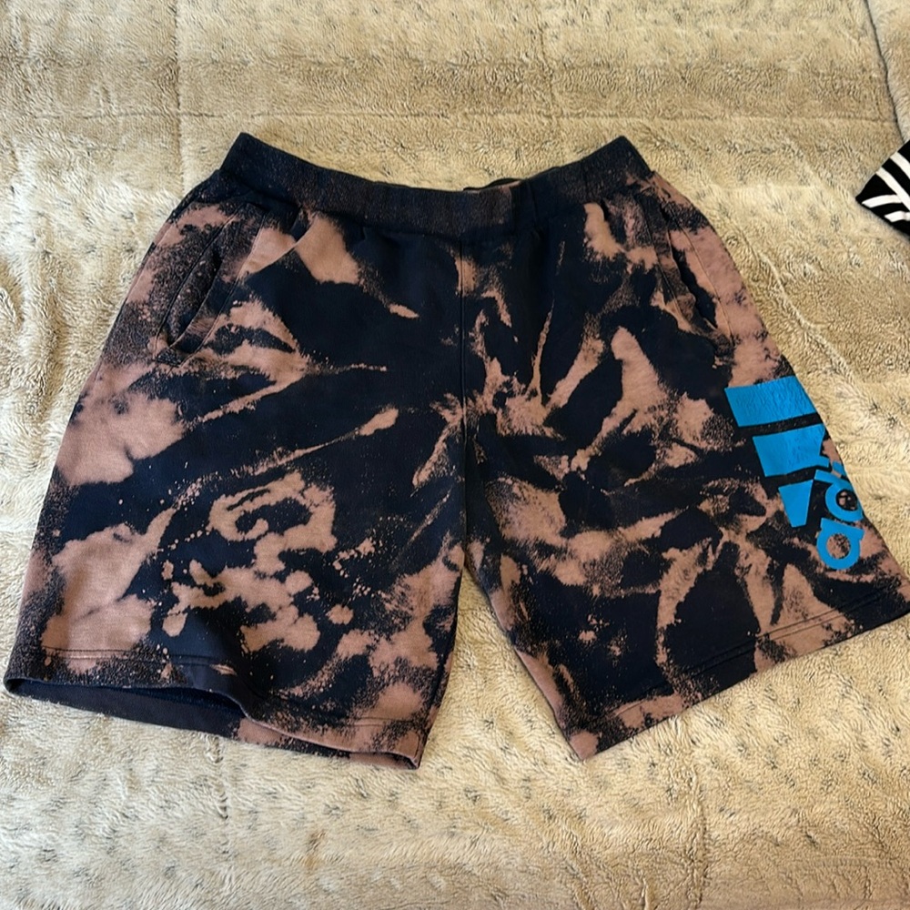 SUPER RARE SUPER UNIQUE ADIDAS ACID SPRAYED SHORTS